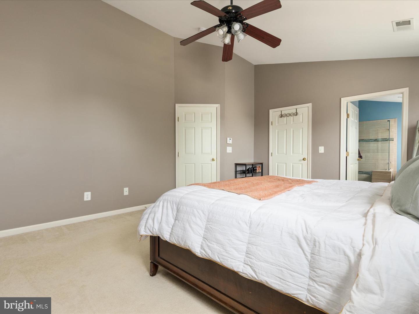 6040 GAYLEBURG PL, GAINESVILLE, Virginia 20155, 3 Bedrooms Bedrooms, 19 Rooms Rooms,3 BathroomsBathrooms,Residential,For sale,6040 GAYLEBURG PL,VAPW2096210 MLS # VAPW2096210