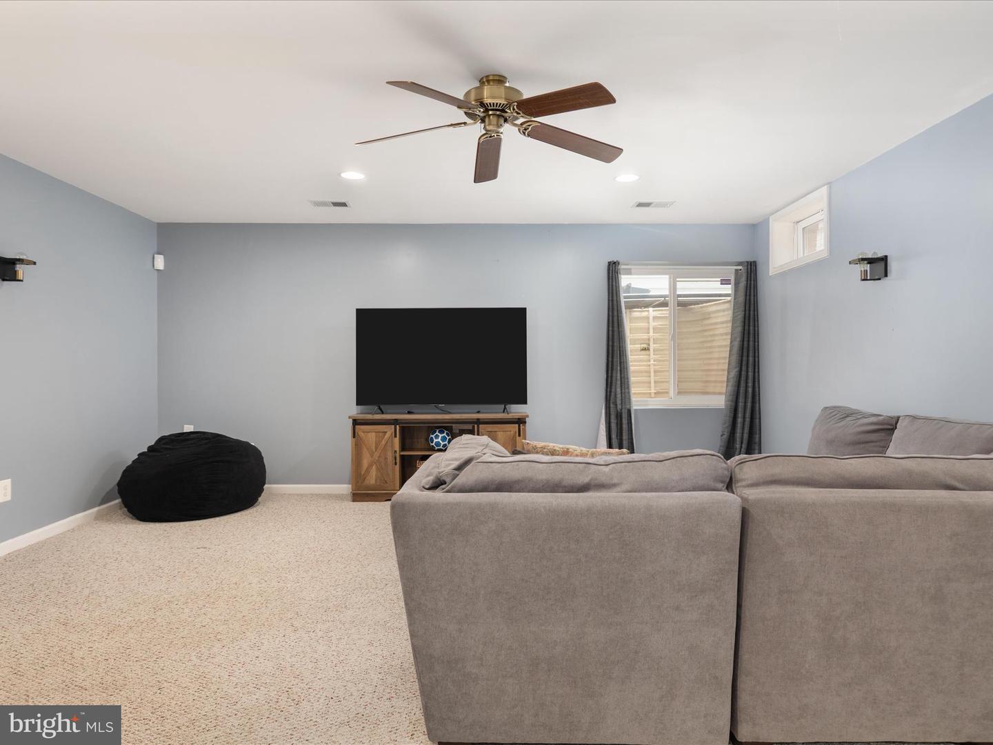 6040 GAYLEBURG PL, GAINESVILLE, Virginia 20155, 3 Bedrooms Bedrooms, 19 Rooms Rooms,3 BathroomsBathrooms,Residential,For sale,6040 GAYLEBURG PL,VAPW2096210 MLS # VAPW2096210