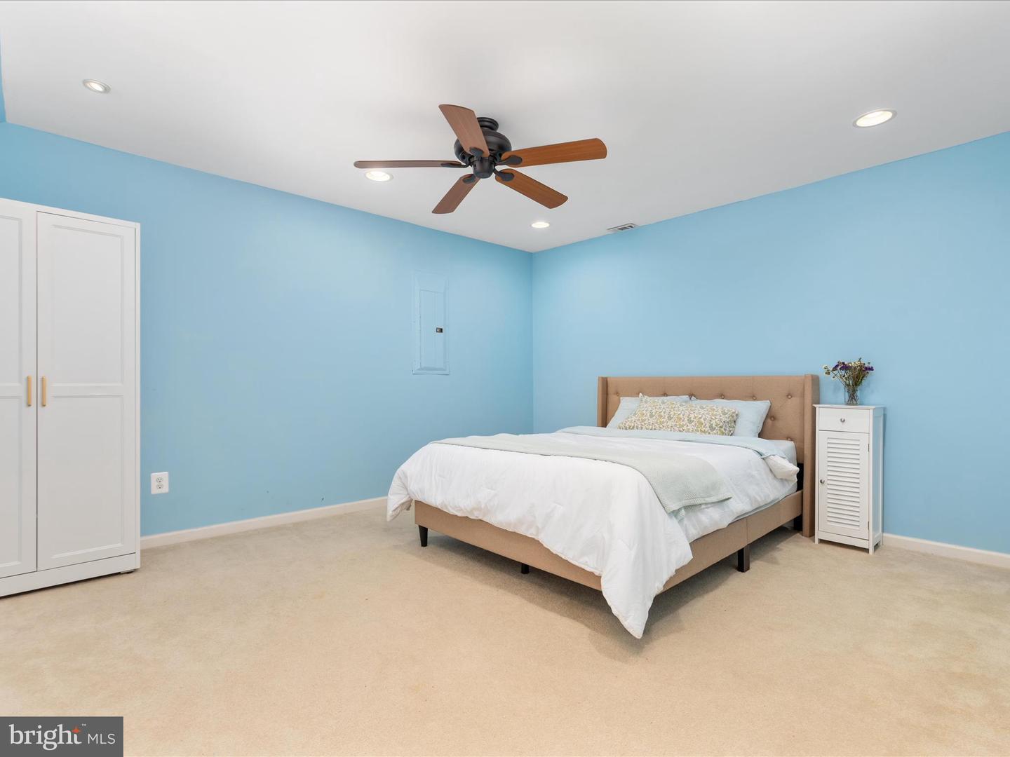 6040 GAYLEBURG PL, GAINESVILLE, Virginia 20155, 3 Bedrooms Bedrooms, 19 Rooms Rooms,3 BathroomsBathrooms,Residential,For sale,6040 GAYLEBURG PL,VAPW2096210 MLS # VAPW2096210