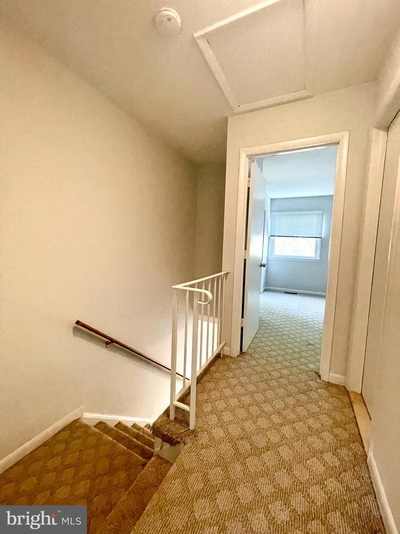 14814 EMBERDALE DR, WOODBRIDGE, Virginia 22193, 3 Bedrooms Bedrooms, ,1 BathroomBathrooms,Residential,For sale,14814 EMBERDALE DR,VAPW2096228 MLS # VAPW2096228