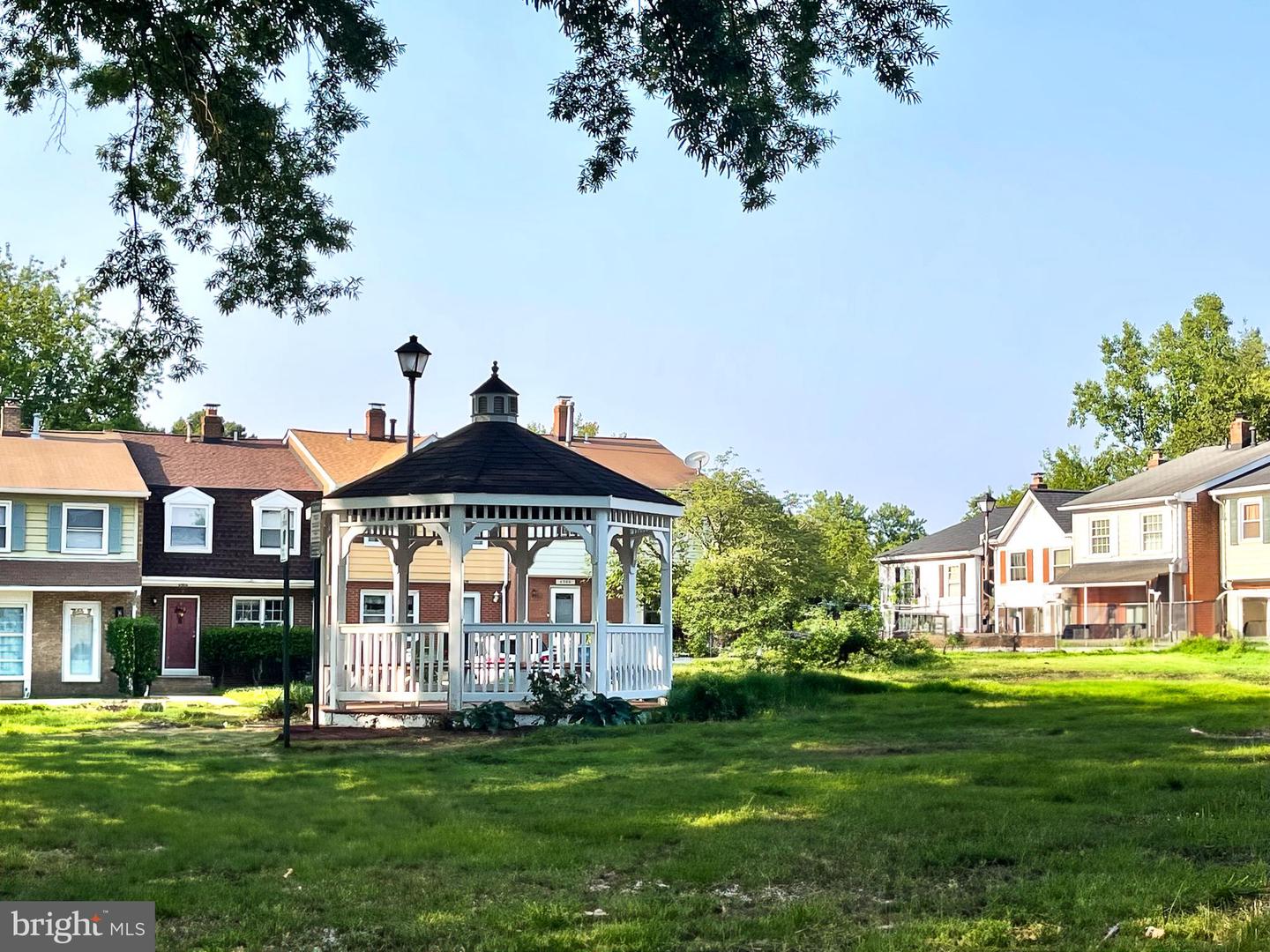 14814 EMBERDALE DR, WOODBRIDGE, Virginia 22193, 3 Bedrooms Bedrooms, ,1 BathroomBathrooms,Residential,For sale,14814 EMBERDALE DR,VAPW2096228 MLS # VAPW2096228