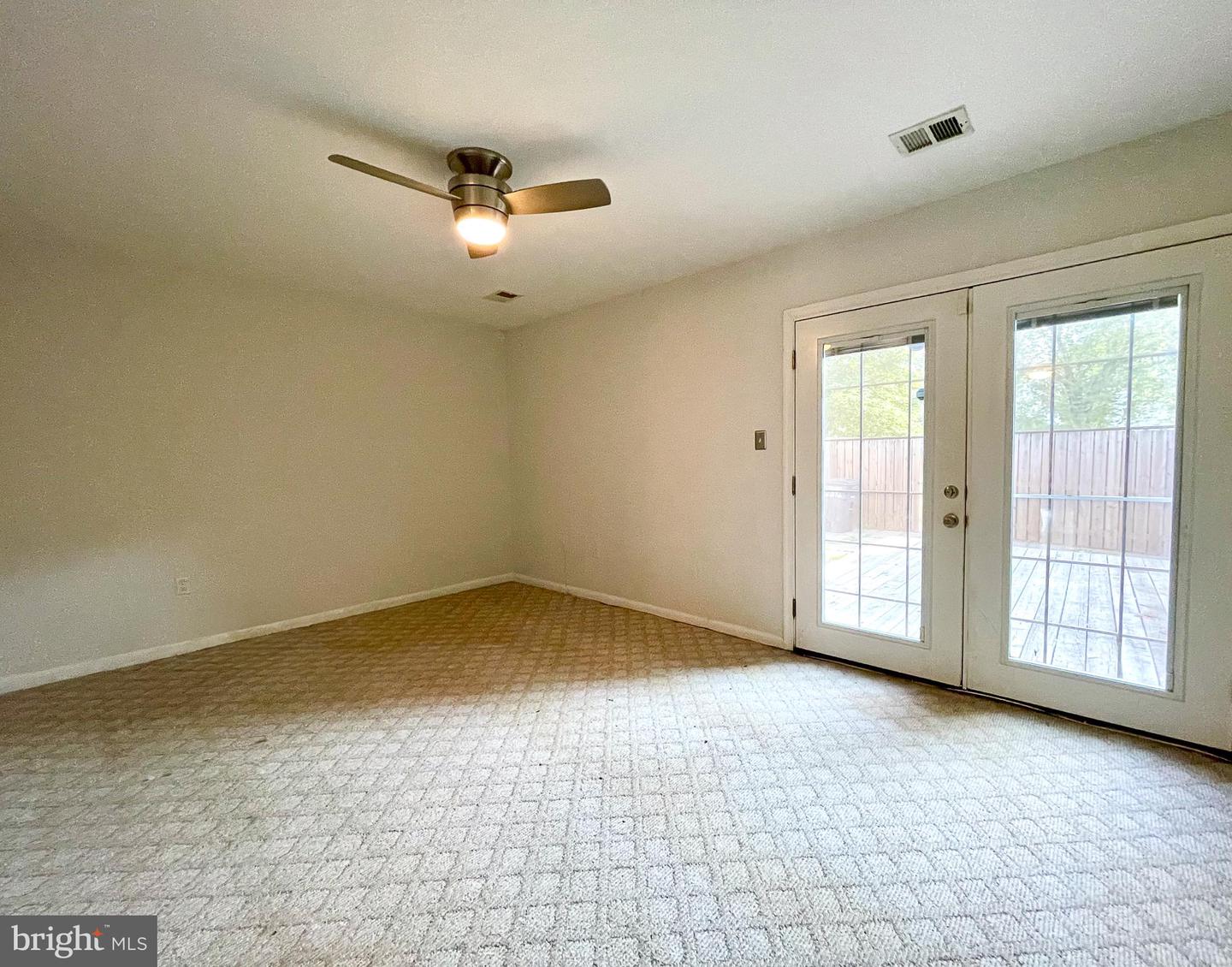14814 EMBERDALE DR, WOODBRIDGE, Virginia 22193, 3 Bedrooms Bedrooms, ,1 BathroomBathrooms,Residential,For sale,14814 EMBERDALE DR,VAPW2096228 MLS # VAPW2096228