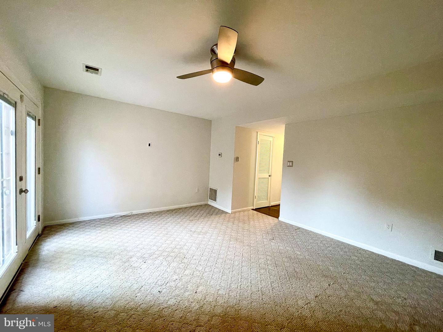 14814 EMBERDALE DR, WOODBRIDGE, Virginia 22193, 3 Bedrooms Bedrooms, ,1 BathroomBathrooms,Residential,For sale,14814 EMBERDALE DR,VAPW2096228 MLS # VAPW2096228