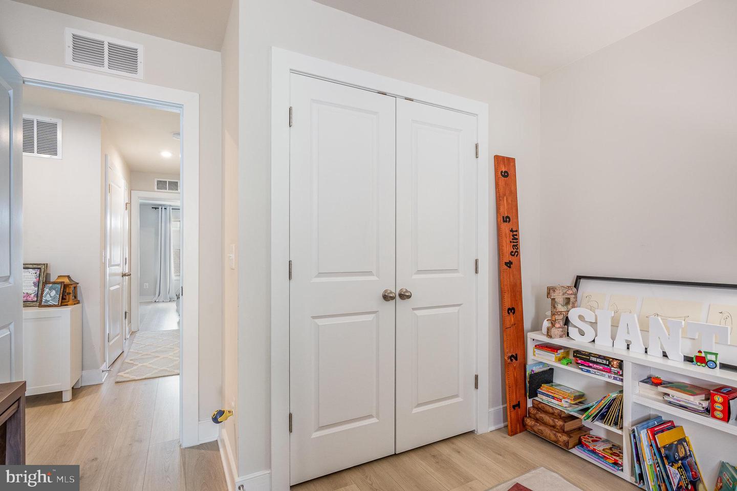 1486 MEADOWLARK GLEN RD, DUMFRIES, Virginia 22026, 4 Bedrooms Bedrooms, ,3 BathroomsBathrooms,Residential,For sale,1486 MEADOWLARK GLEN RD,VAPW2096250 MLS # VAPW2096250