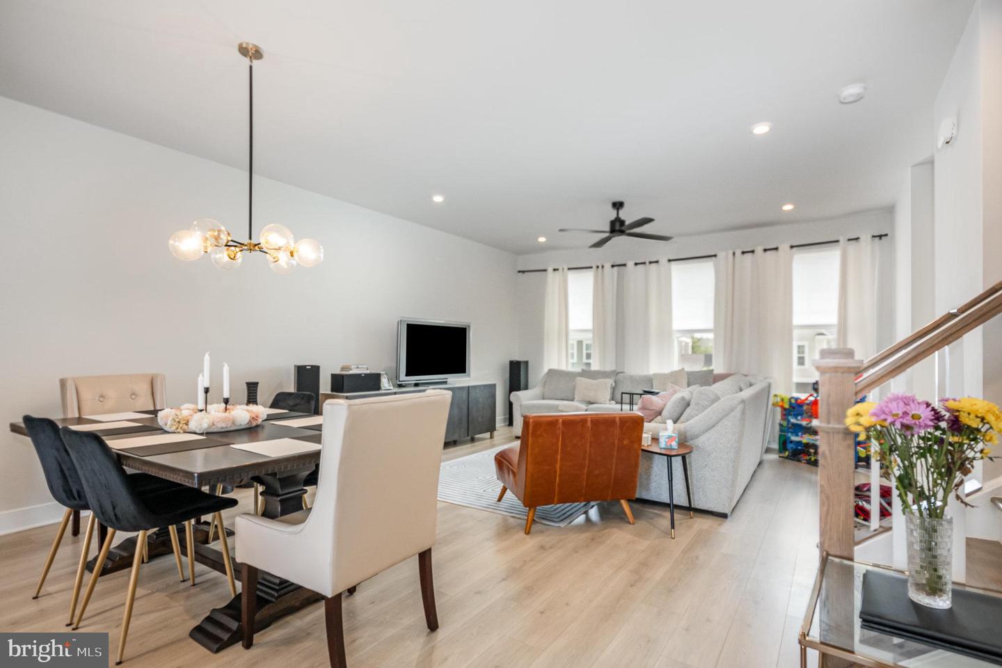 1486 MEADOWLARK GLEN RD, DUMFRIES, Virginia 22026, 4 Bedrooms Bedrooms, ,3 BathroomsBathrooms,Residential,For sale,1486 MEADOWLARK GLEN RD,VAPW2096250 MLS # VAPW2096250