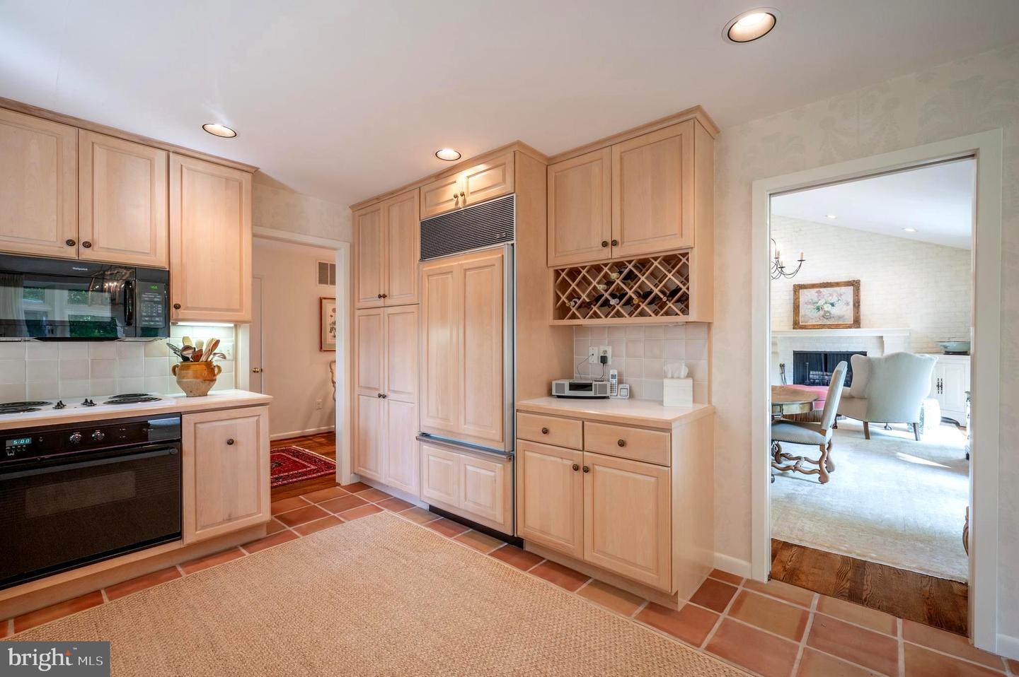 6501 MENLO RD, MCLEAN, Virginia 22101, 4 Bedrooms Bedrooms, ,3 BathroomsBathrooms,Residential,For sale,6501 MENLO RD,VAFX2245526 MLS # VAFX2245526