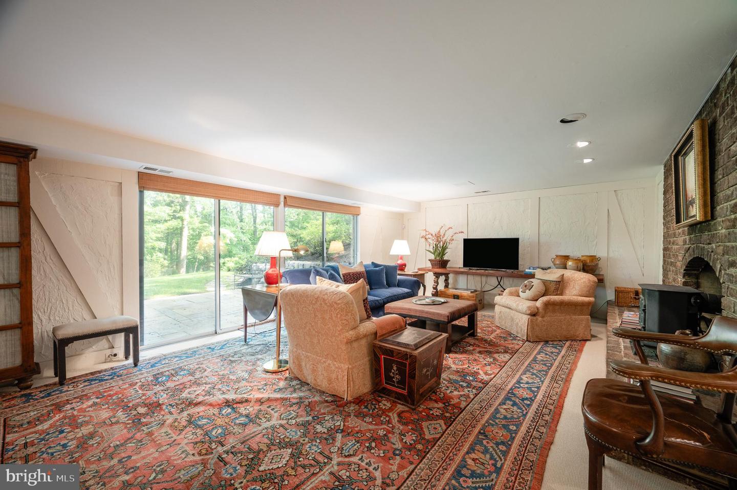 6501 MENLO RD, MCLEAN, Virginia 22101, 4 Bedrooms Bedrooms, ,3 BathroomsBathrooms,Residential,For sale,6501 MENLO RD,VAFX2245526 MLS # VAFX2245526