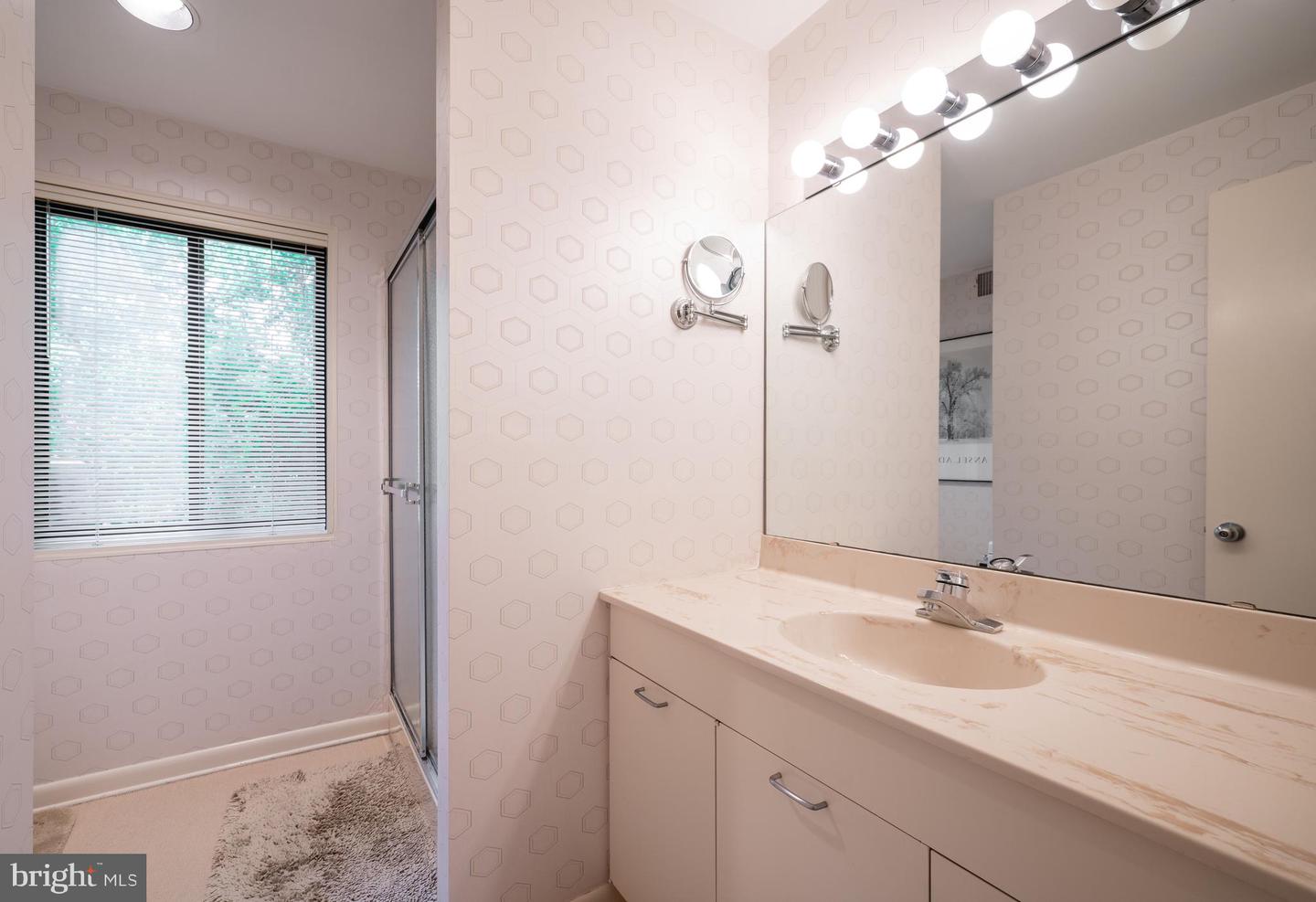 6501 MENLO RD, MCLEAN, Virginia 22101, 4 Bedrooms Bedrooms, ,3 BathroomsBathrooms,Residential,For sale,6501 MENLO RD,VAFX2245526 MLS # VAFX2245526