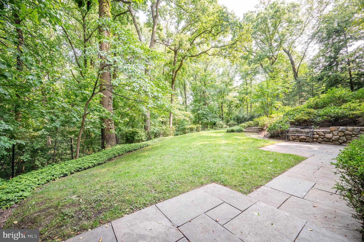 6501 MENLO RD, MCLEAN, Virginia 22101, 4 Bedrooms Bedrooms, ,3 BathroomsBathrooms,Residential,For sale,6501 MENLO RD,VAFX2245526 MLS # VAFX2245526