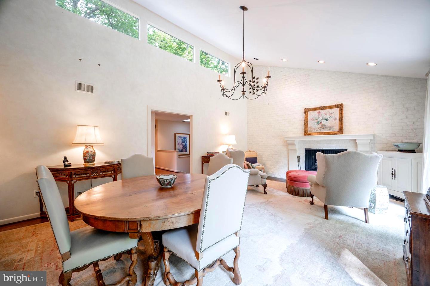 6501 MENLO RD, MCLEAN, Virginia 22101, 4 Bedrooms Bedrooms, ,3 BathroomsBathrooms,Residential,For sale,6501 MENLO RD,VAFX2245526 MLS # VAFX2245526