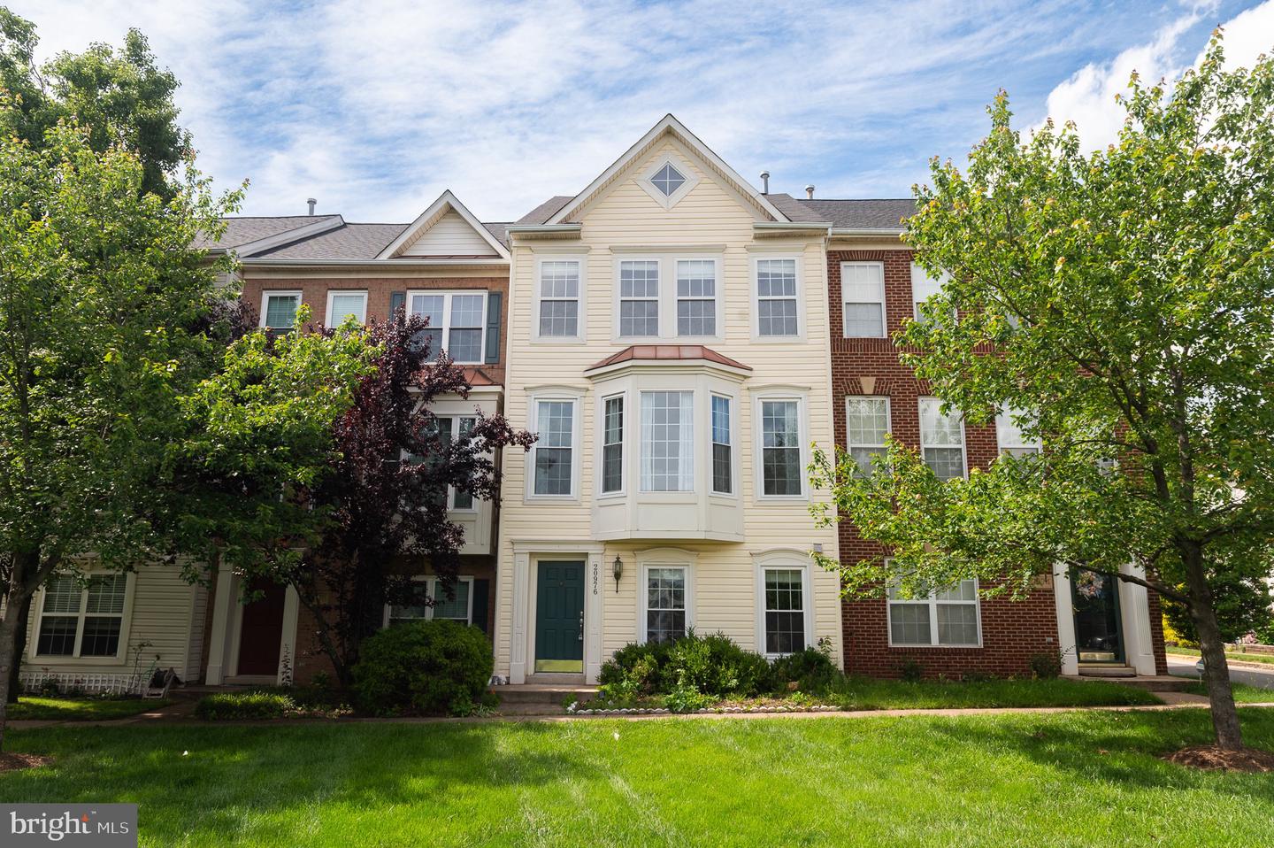 20976 KITTANNING LN, ASHBURN, Virginia 20147, 4 Bedrooms Bedrooms, ,2 BathroomsBathrooms,Residential,For sale,20976 KITTANNING LN,VALO2098820 MLS # VALO2098820