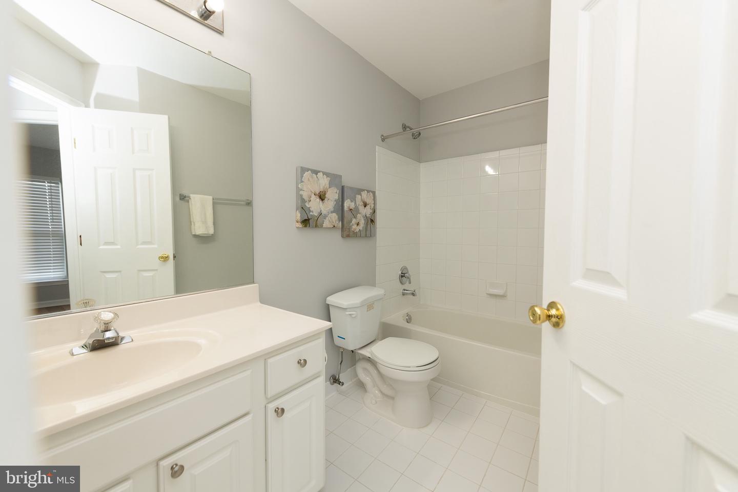 20976 KITTANNING LN, ASHBURN, Virginia 20147, 4 Bedrooms Bedrooms, ,2 BathroomsBathrooms,Residential,For sale,20976 KITTANNING LN,VALO2098820 MLS # VALO2098820