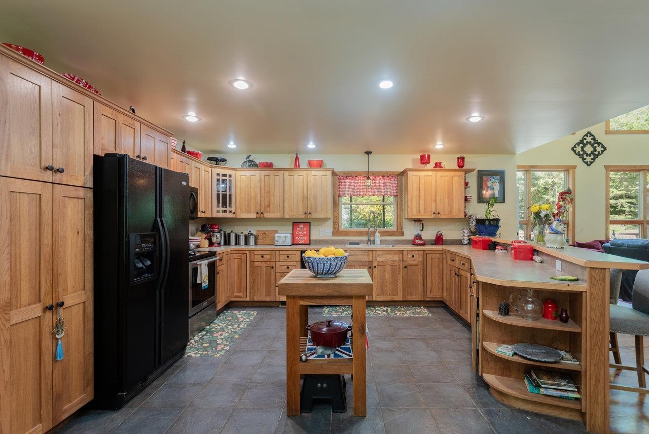 9942 AUSTIN MOUNTAIN TRL, GROTTOES, Virginia 24441, 3 Bedrooms Bedrooms, ,2 BathroomsBathrooms,Residential,9942 AUSTIN MOUNTAIN TRL,665437 MLS # 665437
