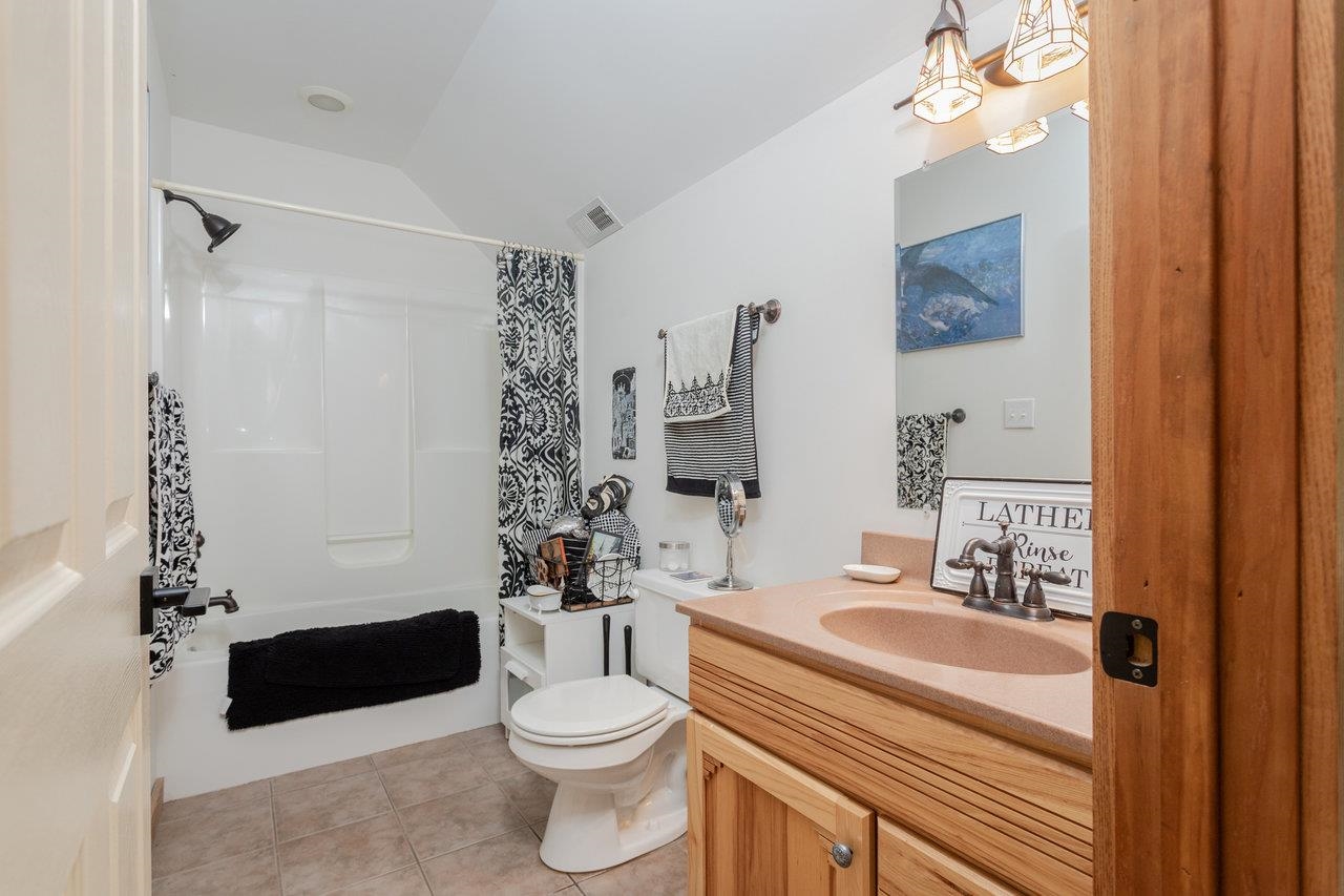 9942 AUSTIN MOUNTAIN TRL, GROTTOES, Virginia 24441, 3 Bedrooms Bedrooms, ,2 BathroomsBathrooms,Residential,9942 AUSTIN MOUNTAIN TRL,665437 MLS # 665437
