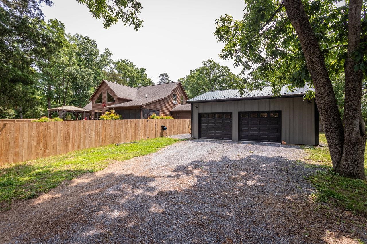 9942 AUSTIN MOUNTAIN TRL, GROTTOES, Virginia 24441, 3 Bedrooms Bedrooms, ,2 BathroomsBathrooms,Residential,9942 AUSTIN MOUNTAIN TRL,665437 MLS # 665437