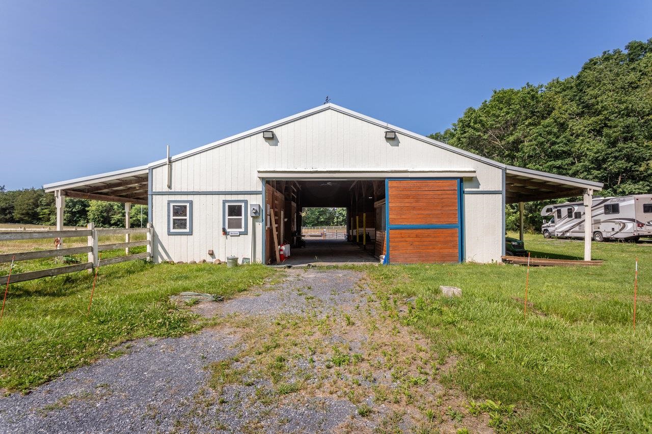 9942 AUSTIN MOUNTAIN TRL, GROTTOES, Virginia 24441, 3 Bedrooms Bedrooms, ,2 BathroomsBathrooms,Residential,9942 AUSTIN MOUNTAIN TRL,665437 MLS # 665437