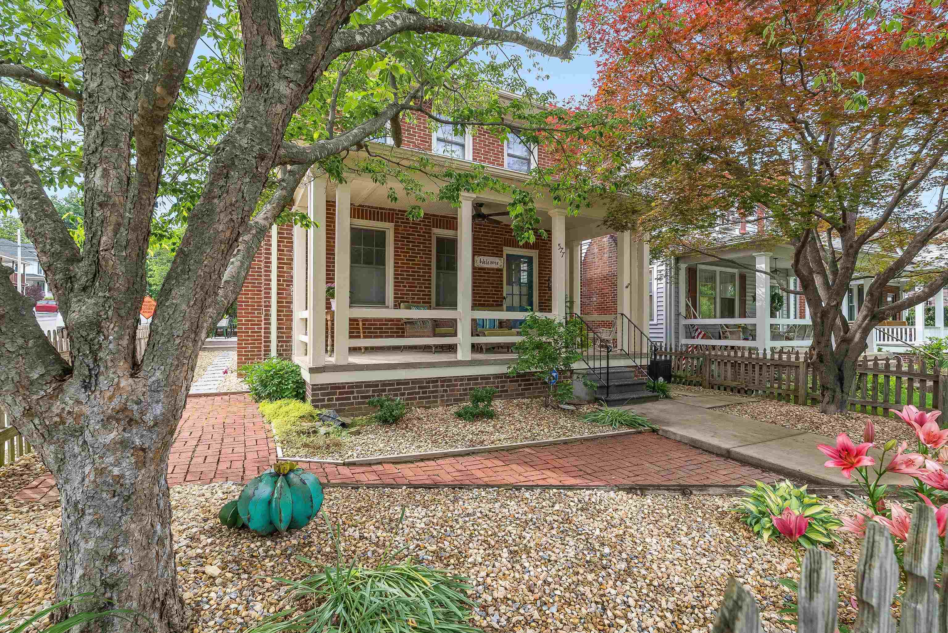 577 CHESTNUT AVE, WAYNESBORO, Virginia 22980, 3 Bedrooms Bedrooms, ,2 BathroomsBathrooms,Residential,577 CHESTNUT AVE,665439 MLS # 665439