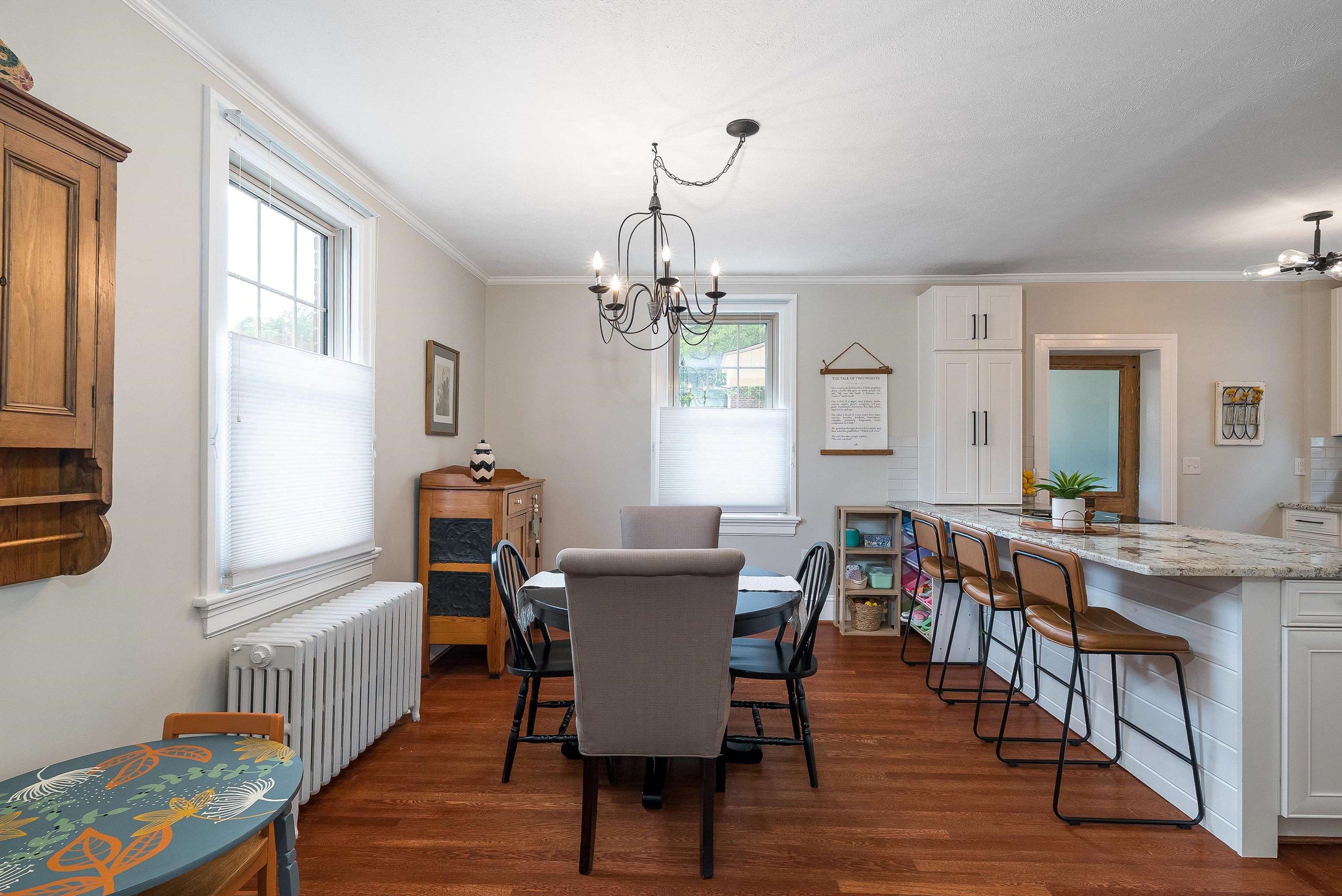 577 CHESTNUT AVE, WAYNESBORO, Virginia 22980, 3 Bedrooms Bedrooms, ,2 BathroomsBathrooms,Residential,577 CHESTNUT AVE,665439 MLS # 665439