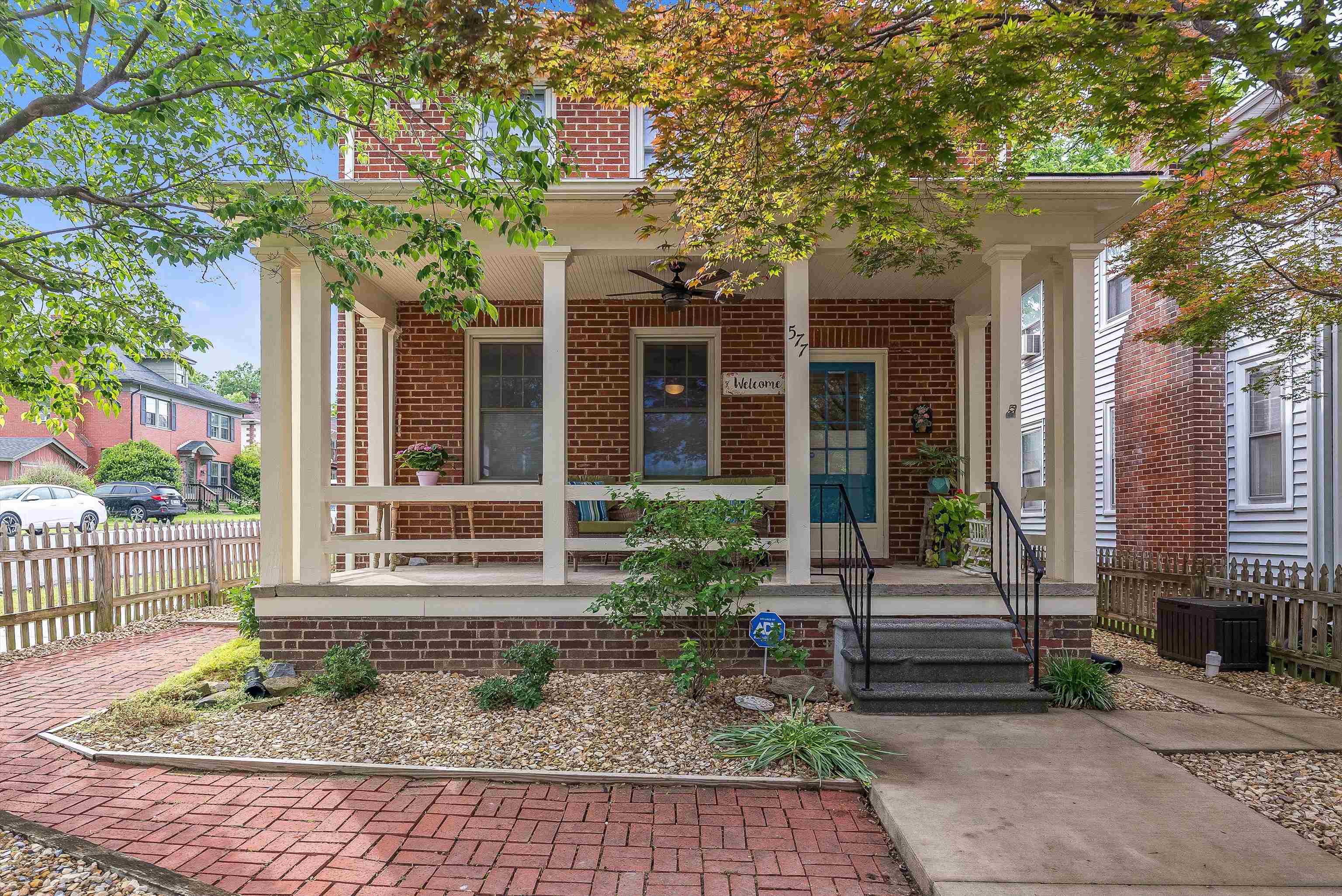 577 CHESTNUT AVE, WAYNESBORO, Virginia 22980, 3 Bedrooms Bedrooms, ,2 BathroomsBathrooms,Residential,577 CHESTNUT AVE,665439 MLS # 665439