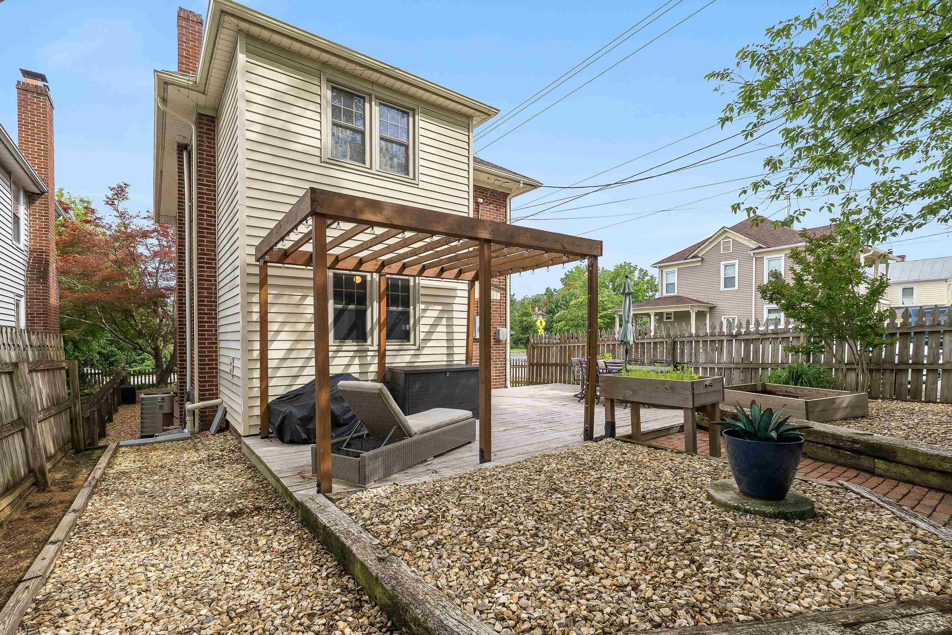 577 CHESTNUT AVE, WAYNESBORO, Virginia 22980, 3 Bedrooms Bedrooms, ,2 BathroomsBathrooms,Residential,577 CHESTNUT AVE,665439 MLS # 665439