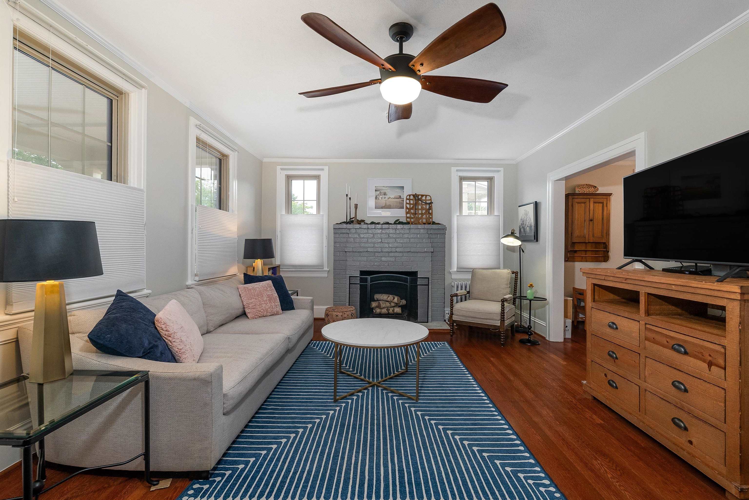 577 CHESTNUT AVE, WAYNESBORO, Virginia 22980, 3 Bedrooms Bedrooms, ,2 BathroomsBathrooms,Residential,577 CHESTNUT AVE,665439 MLS # 665439