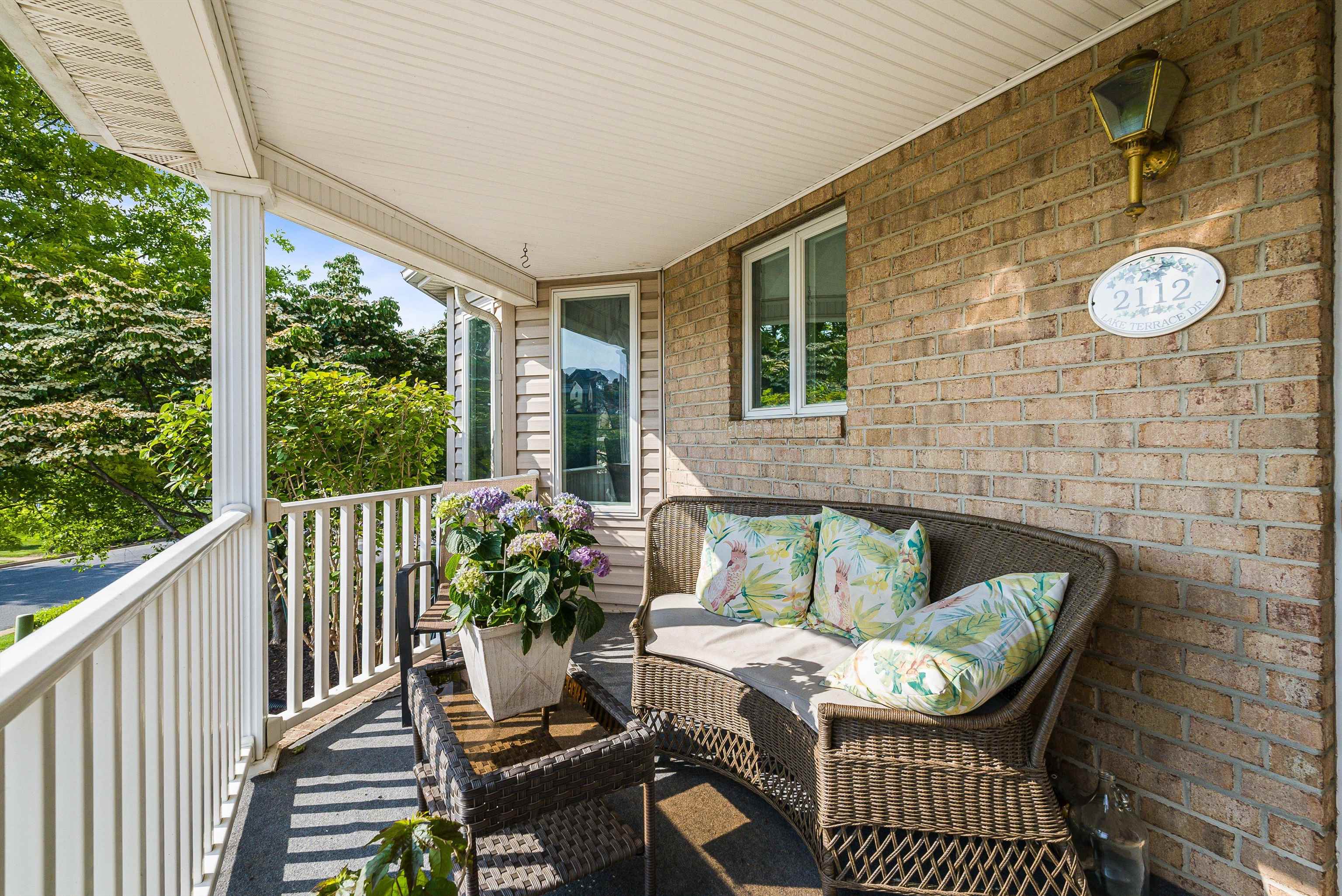 2112 LAKE TERRACE DR, HARRISONBURG, Virginia 22802, 2 Bedrooms Bedrooms, ,2 BathroomsBathrooms,Residential,2112 LAKE TERRACE DR,665440 MLS # 665440