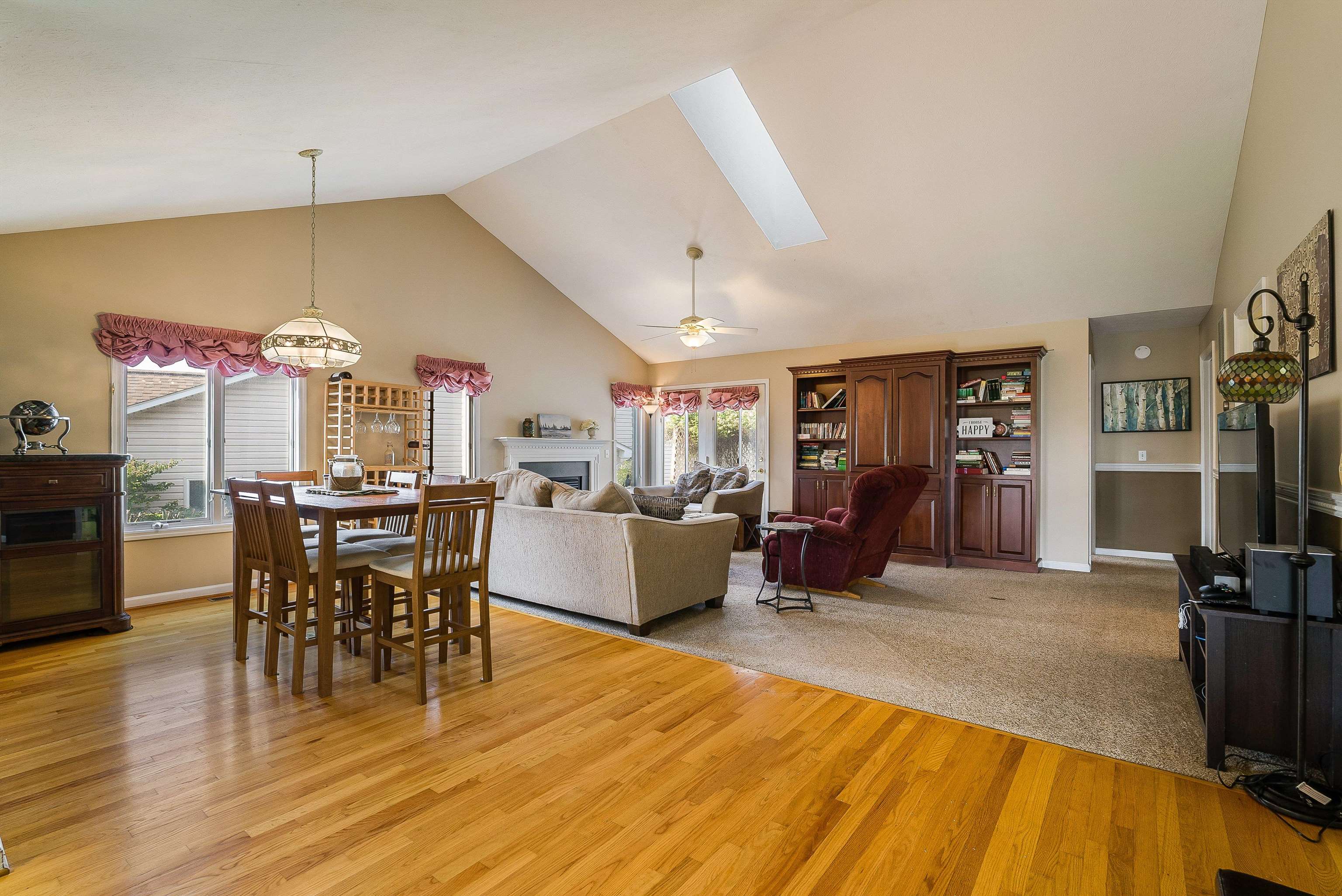 2112 LAKE TERRACE DR, HARRISONBURG, Virginia 22802, 2 Bedrooms Bedrooms, ,2 BathroomsBathrooms,Residential,2112 LAKE TERRACE DR,665440 MLS # 665440