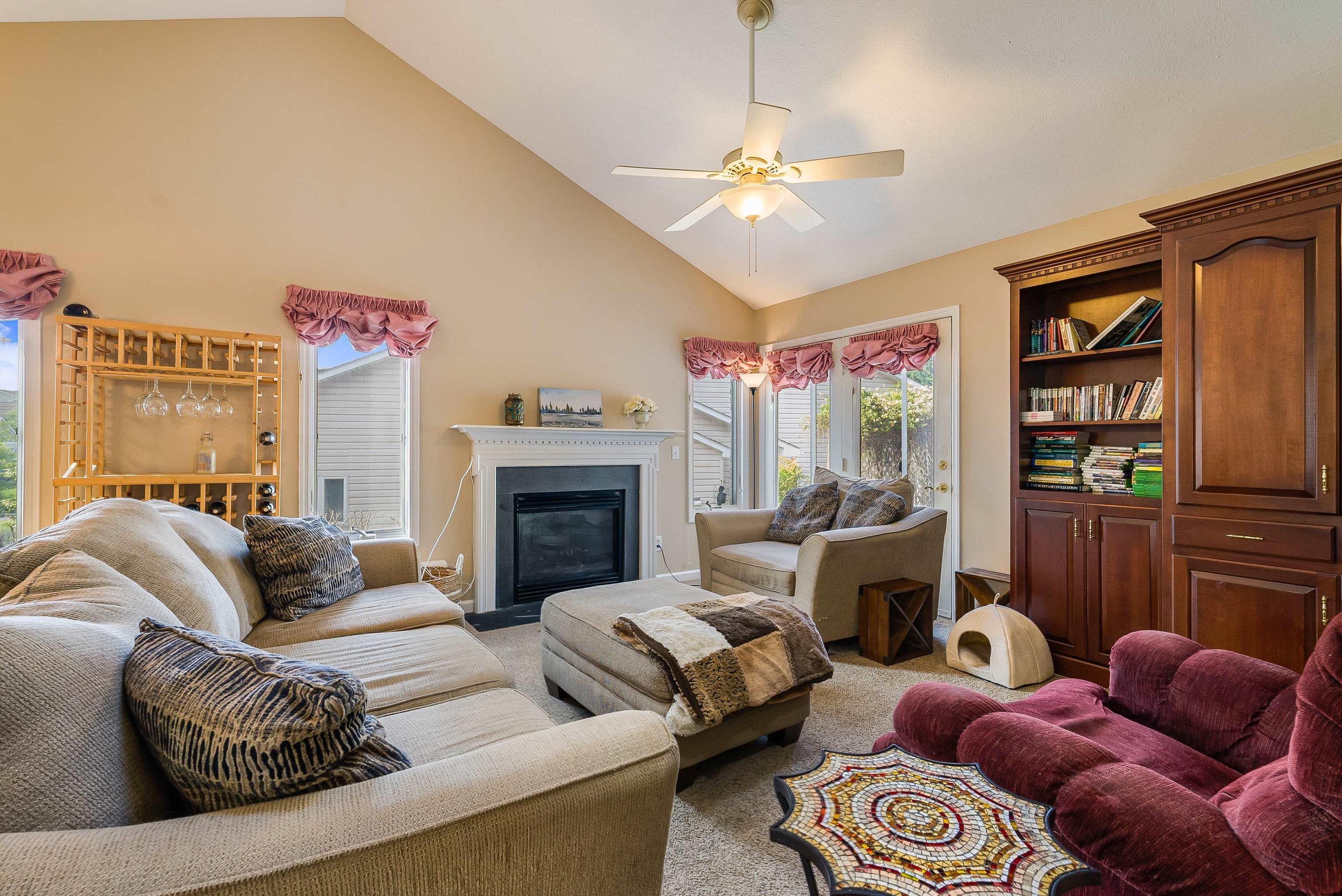 2112 LAKE TERRACE DR, HARRISONBURG, Virginia 22802, 2 Bedrooms Bedrooms, ,2 BathroomsBathrooms,Residential,2112 LAKE TERRACE DR,665440 MLS # 665440