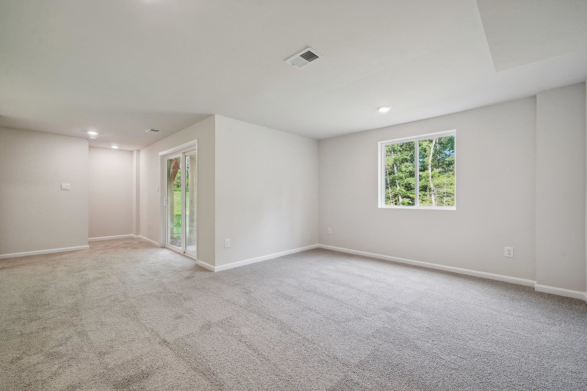 91 PONDS DR, LEXINGTON, Virginia 24450, 3 Bedrooms Bedrooms, ,2 BathroomsBathrooms,Residential,91 PONDS DR,665442 MLS # 665442