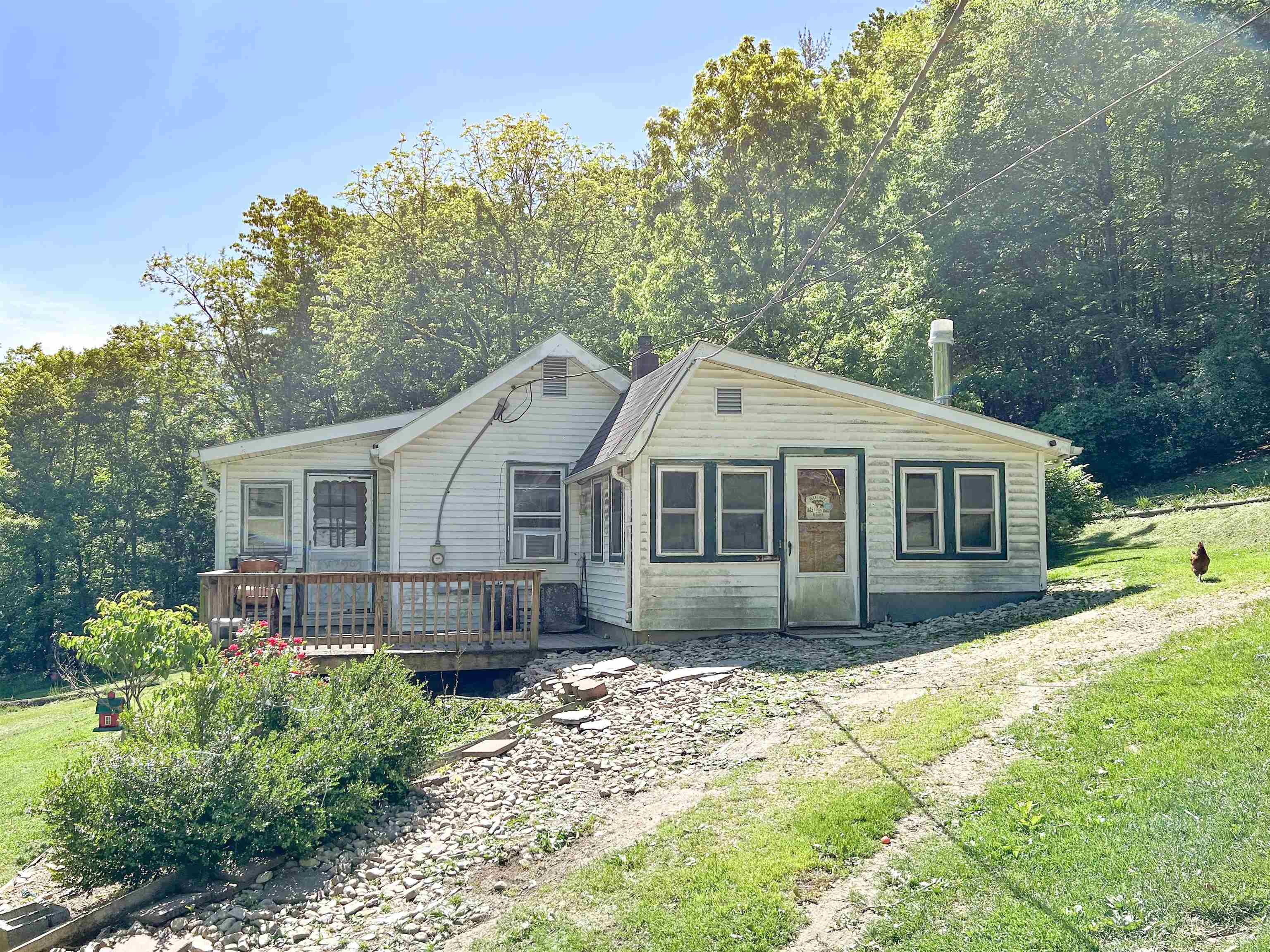 83 PHEASANTY HOLLOW RD, WILLIAMSVILLE, Virginia 24487, 3 Bedrooms Bedrooms, ,1 BathroomBathrooms,Residential,83 PHEASANTY HOLLOW RD,665445 MLS # 665445