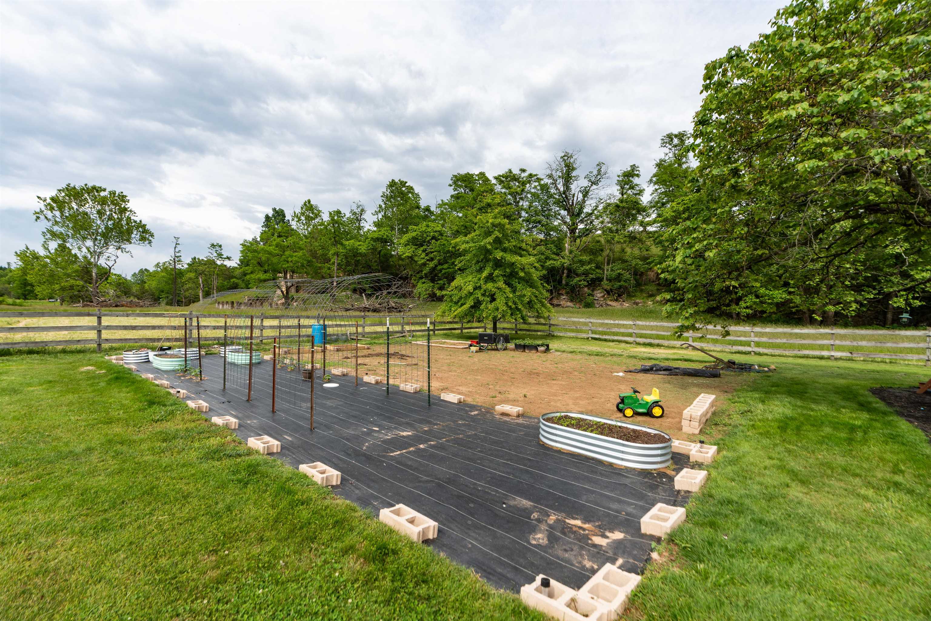 10356 WAGGYS CREEK RD, DAYTON, Virginia 22821, 3 Bedrooms Bedrooms, ,2 BathroomsBathrooms,Residential,Smokey Creek Farm,10356 WAGGYS CREEK RD,665448 MLS # 665448