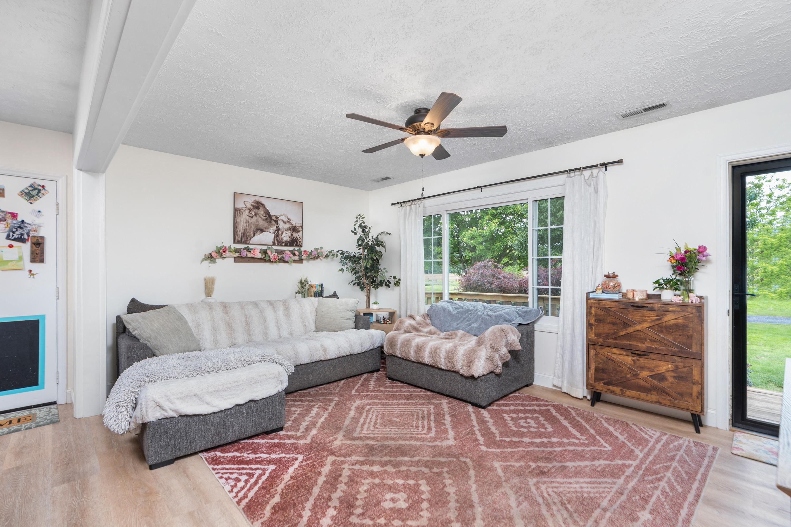 10356 WAGGYS CREEK RD, DAYTON, Virginia 22821, 3 Bedrooms Bedrooms, ,2 BathroomsBathrooms,Residential,Smokey Creek Farm,10356 WAGGYS CREEK RD,665448 MLS # 665448