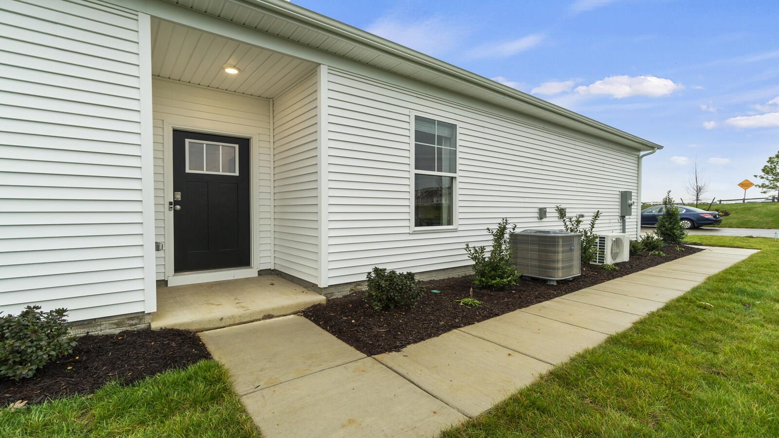 7 FLORENCE SARAH LN, LEXINGTON, Virginia 24450, 2 Bedrooms Bedrooms, ,2 BathroomsBathrooms,Residential,7 FLORENCE SARAH LN,665451 MLS # 665451