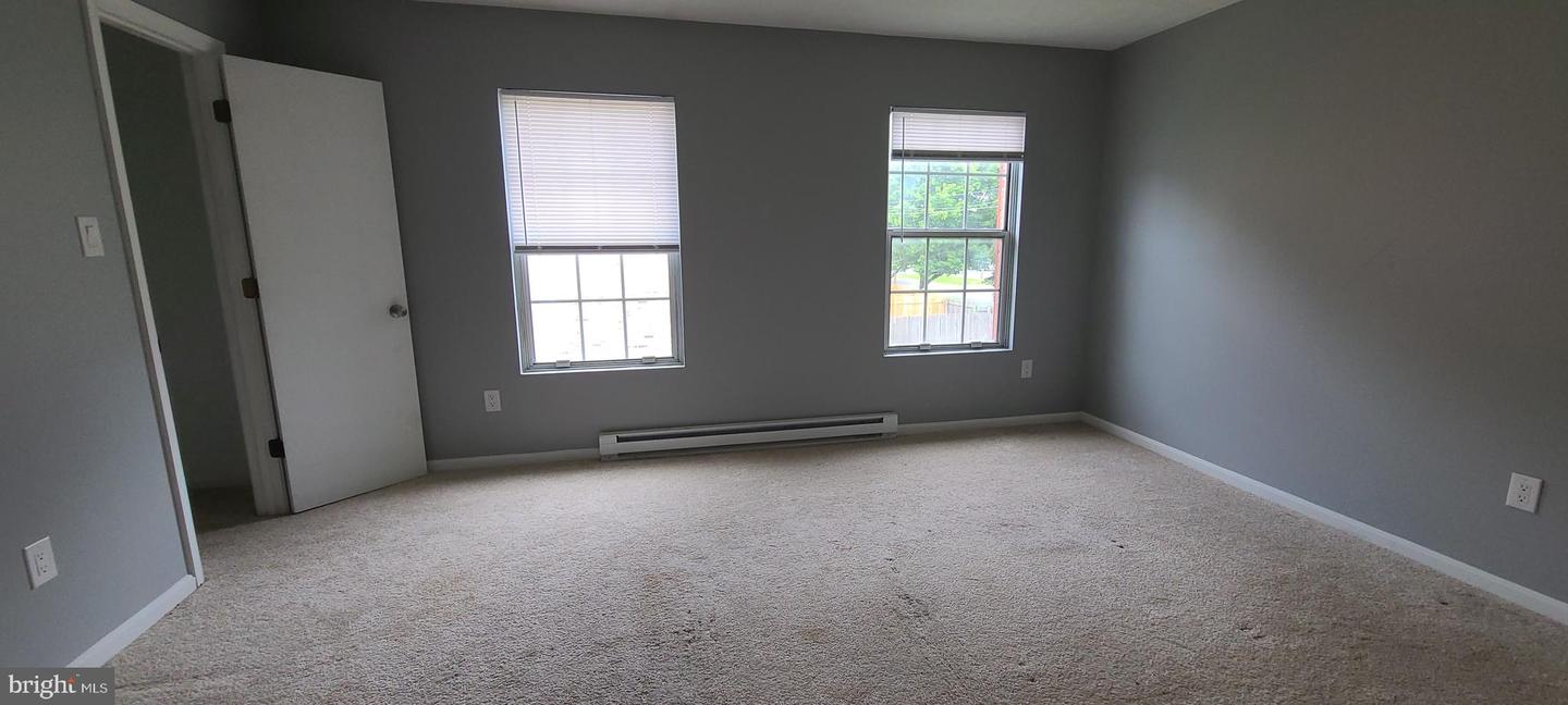 214 NOTTOWAY DR, STEPHENS CITY, Virginia 22655, 3 Bedrooms Bedrooms, ,1 BathroomBathrooms,Residential,For sale,214 NOTTOWAY DR,VAFV2034662 MLS # VAFV2034662