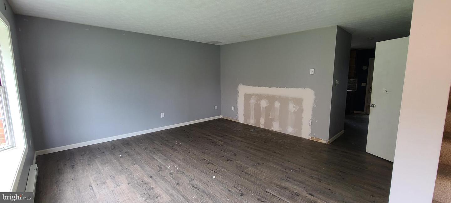214 NOTTOWAY DR, STEPHENS CITY, Virginia 22655, 3 Bedrooms Bedrooms, ,1 BathroomBathrooms,Residential,For sale,214 NOTTOWAY DR,VAFV2034662 MLS # VAFV2034662