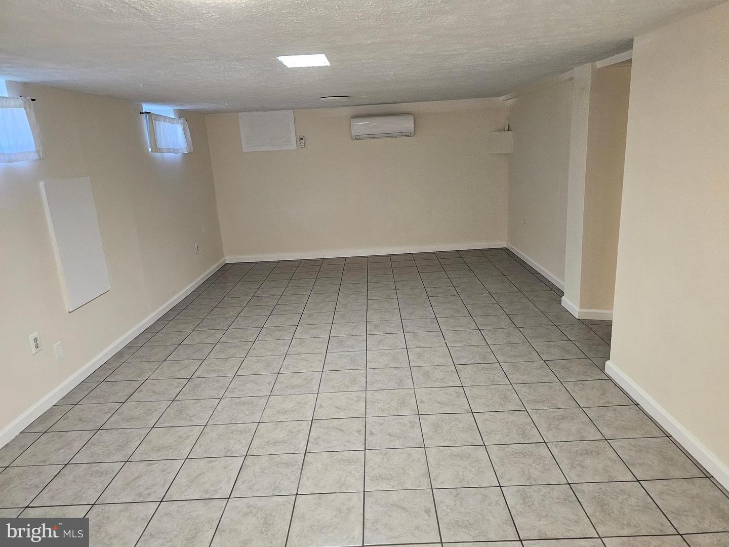821 N JACKSON ST, ARLINGTON, Virginia 22201, 5 Bedrooms Bedrooms, 18 Rooms Rooms,5 BathroomsBathrooms,Residential,For sale,821 N JACKSON ST,VAAR2058756 MLS # VAAR2058756