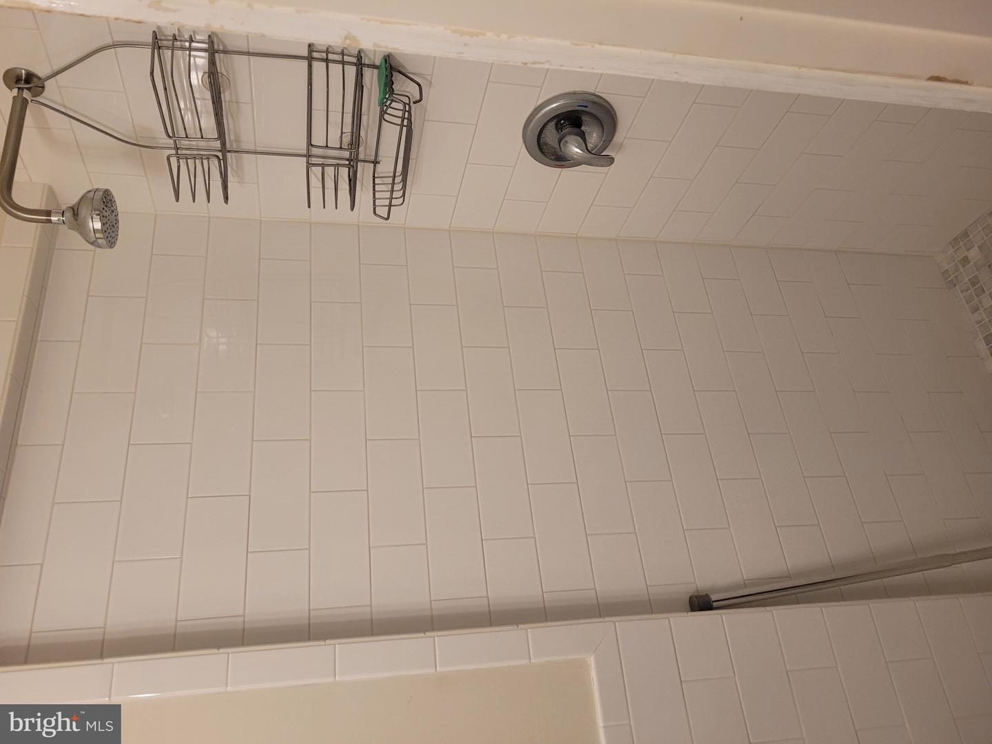821 N JACKSON ST, ARLINGTON, Virginia 22201, 5 Bedrooms Bedrooms, 18 Rooms Rooms,5 BathroomsBathrooms,Residential,For sale,821 N JACKSON ST,VAAR2058756 MLS # VAAR2058756