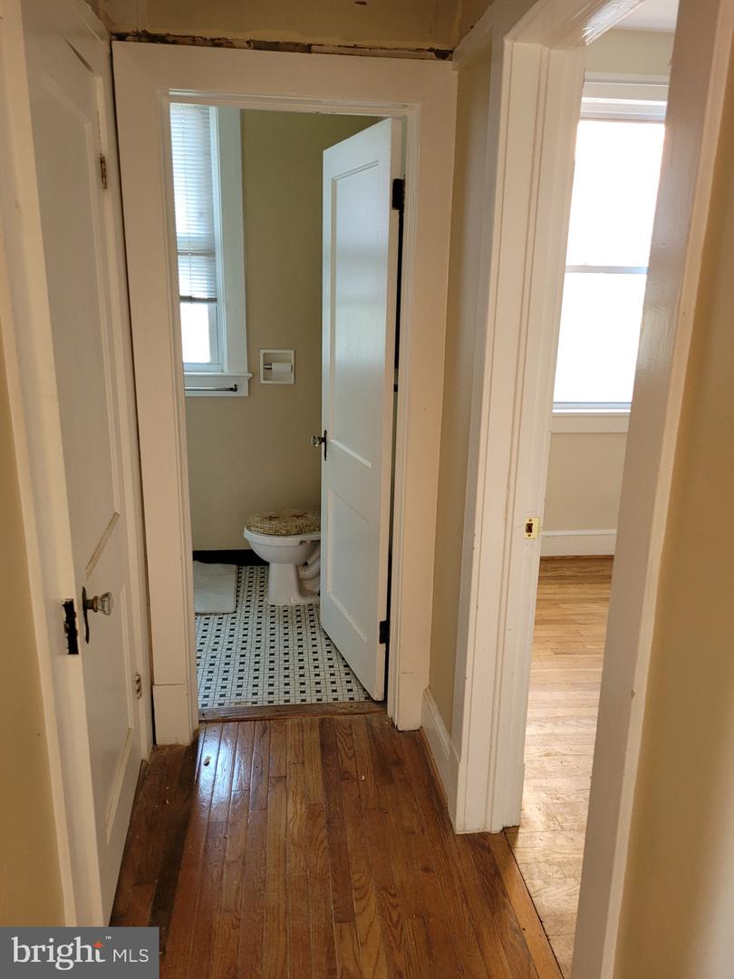 821 N JACKSON ST, ARLINGTON, Virginia 22201, 5 Bedrooms Bedrooms, 18 Rooms Rooms,5 BathroomsBathrooms,Residential,For sale,821 N JACKSON ST,VAAR2058756 MLS # VAAR2058756