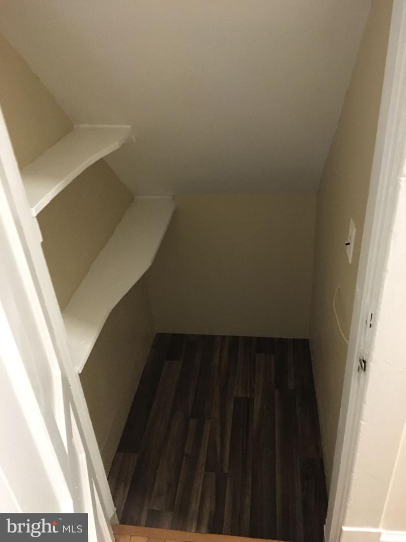 821 N JACKSON ST, ARLINGTON, Virginia 22201, 5 Bedrooms Bedrooms, 18 Rooms Rooms,5 BathroomsBathrooms,Residential,For sale,821 N JACKSON ST,VAAR2058756 MLS # VAAR2058756