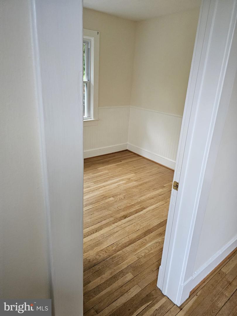 821 N JACKSON ST, ARLINGTON, Virginia 22201, 5 Bedrooms Bedrooms, 18 Rooms Rooms,5 BathroomsBathrooms,Residential,For sale,821 N JACKSON ST,VAAR2058756 MLS # VAAR2058756