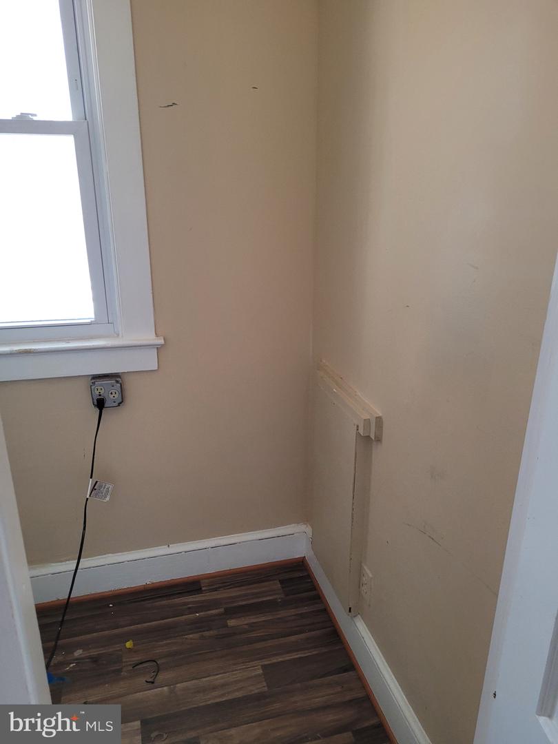 821 N JACKSON ST, ARLINGTON, Virginia 22201, 5 Bedrooms Bedrooms, 18 Rooms Rooms,5 BathroomsBathrooms,Residential,For sale,821 N JACKSON ST,VAAR2058756 MLS # VAAR2058756