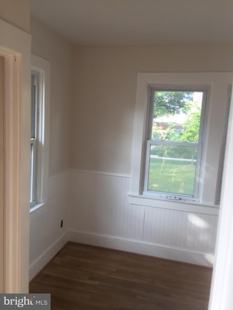 821 N JACKSON ST, ARLINGTON, Virginia 22201, 5 Bedrooms Bedrooms, 18 Rooms Rooms,5 BathroomsBathrooms,Residential,For sale,821 N JACKSON ST,VAAR2058756 MLS # VAAR2058756