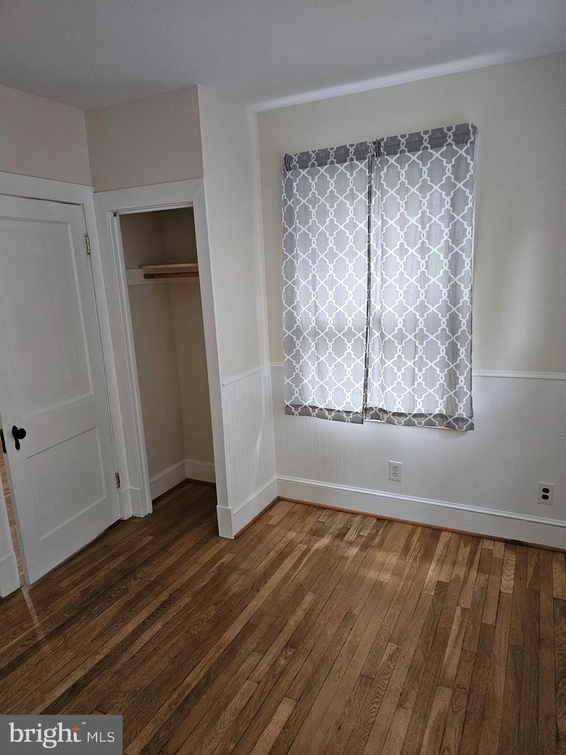 821 N JACKSON ST, ARLINGTON, Virginia 22201, 5 Bedrooms Bedrooms, 18 Rooms Rooms,5 BathroomsBathrooms,Residential,For sale,821 N JACKSON ST,VAAR2058756 MLS # VAAR2058756
