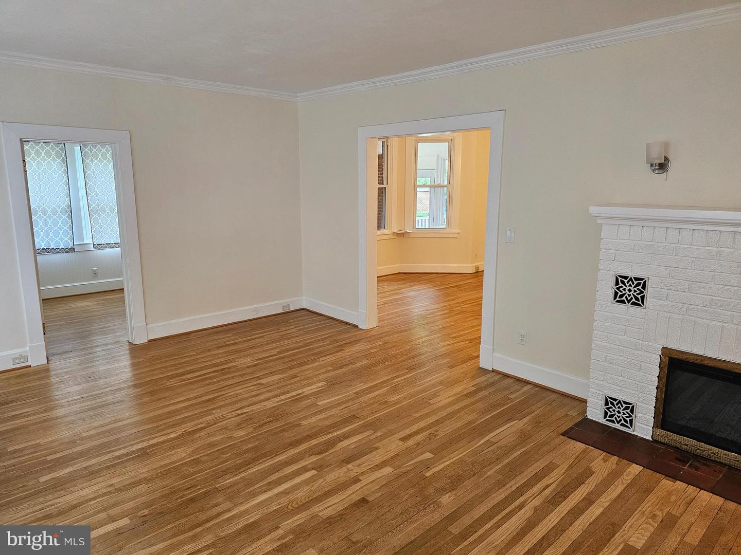 821 N JACKSON ST, ARLINGTON, Virginia 22201, 5 Bedrooms Bedrooms, 18 Rooms Rooms,5 BathroomsBathrooms,Residential,For sale,821 N JACKSON ST,VAAR2058756 MLS # VAAR2058756