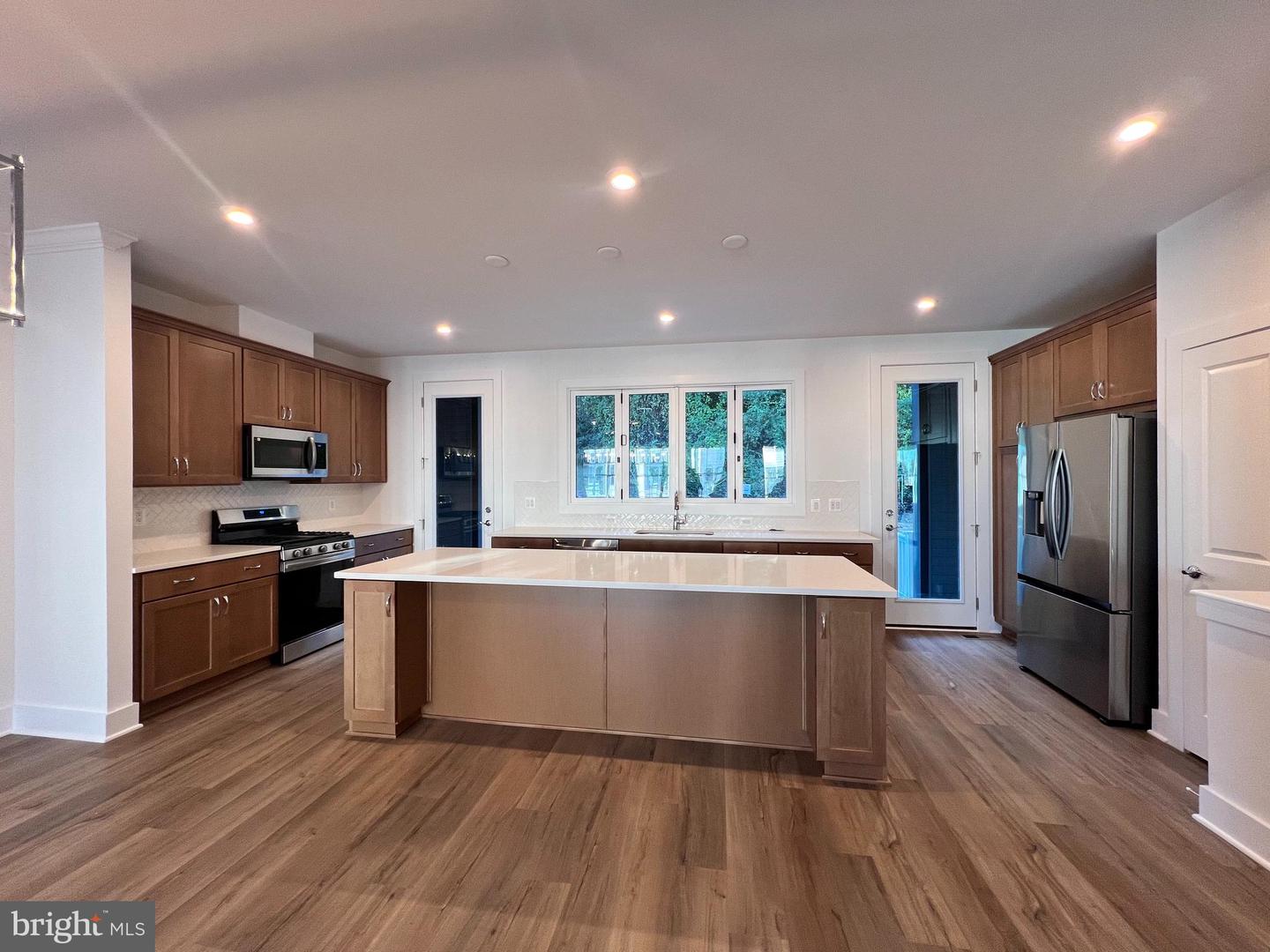 9426 DANDELION DR, LORTON, Virginia 22079, 4 Bedrooms Bedrooms, ,3 BathroomsBathrooms,Residential,For sale,9426 DANDELION DR,VAFX2245736 MLS # VAFX2245736