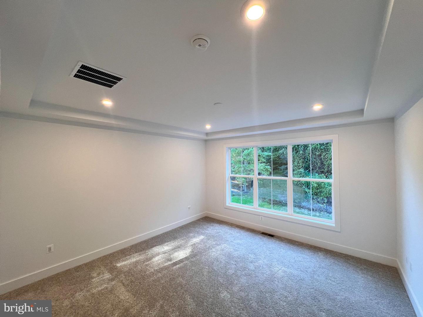 9426 DANDELION DR, LORTON, Virginia 22079, 4 Bedrooms Bedrooms, ,3 BathroomsBathrooms,Residential,For sale,9426 DANDELION DR,VAFX2245736 MLS # VAFX2245736