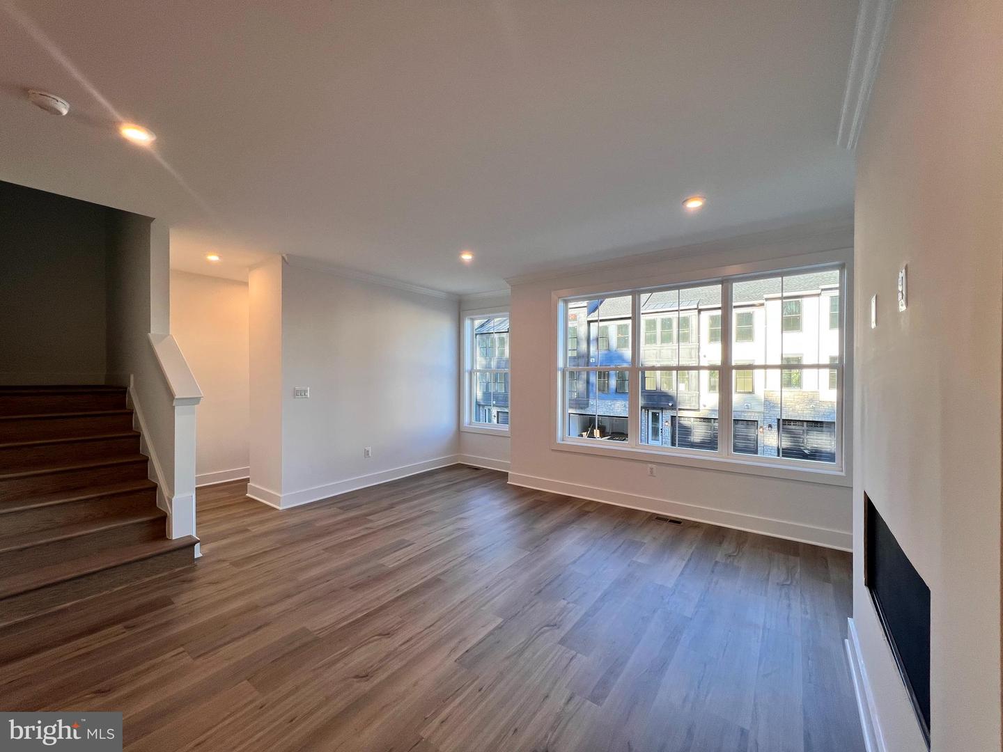 9426 DANDELION DR, LORTON, Virginia 22079, 4 Bedrooms Bedrooms, ,3 BathroomsBathrooms,Residential,For sale,9426 DANDELION DR,VAFX2245736 MLS # VAFX2245736