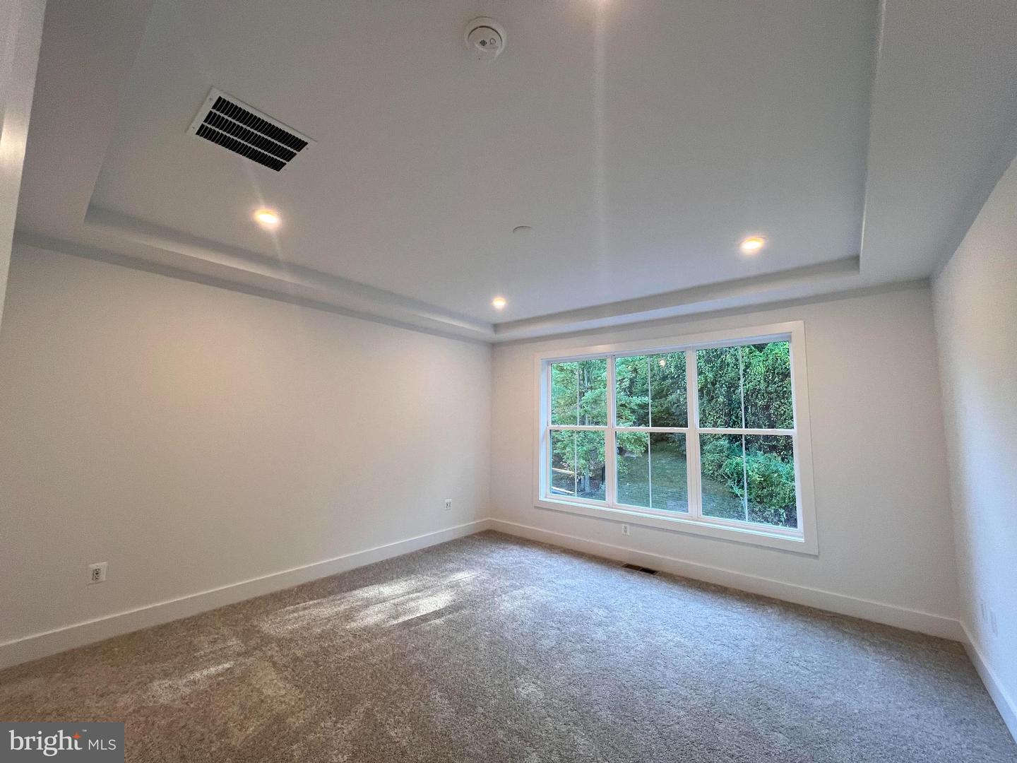 9426 DANDELION DR, LORTON, Virginia 22079, 4 Bedrooms Bedrooms, ,3 BathroomsBathrooms,Residential,For sale,9426 DANDELION DR,VAFX2245736 MLS # VAFX2245736