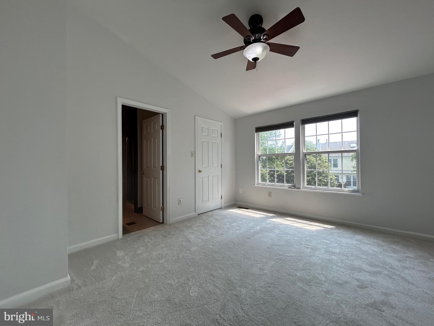 43494 POSTRAIL SQ, ASHBURN, Virginia 20147, 3 Bedrooms Bedrooms, ,3 BathroomsBathrooms,Residential,For sale,43494 POSTRAIL SQ,VALO2098852 MLS # VALO2098852