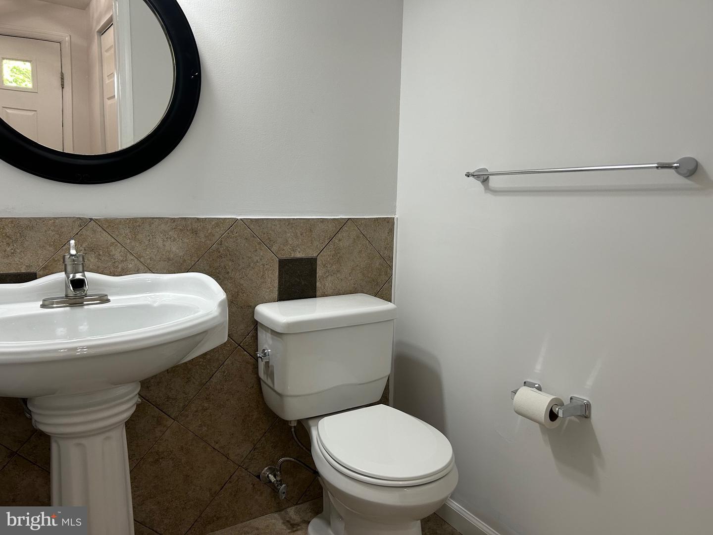43494 POSTRAIL SQ, ASHBURN, Virginia 20147, 3 Bedrooms Bedrooms, ,3 BathroomsBathrooms,Residential,For sale,43494 POSTRAIL SQ,VALO2098852 MLS # VALO2098852